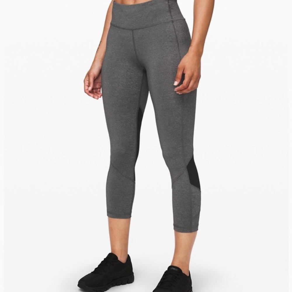 Lululemon pace rival crop 22”